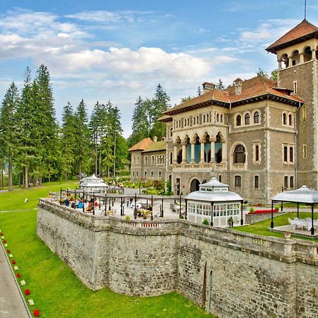 Castelul Cantacuzino Buşteni 外观 照片